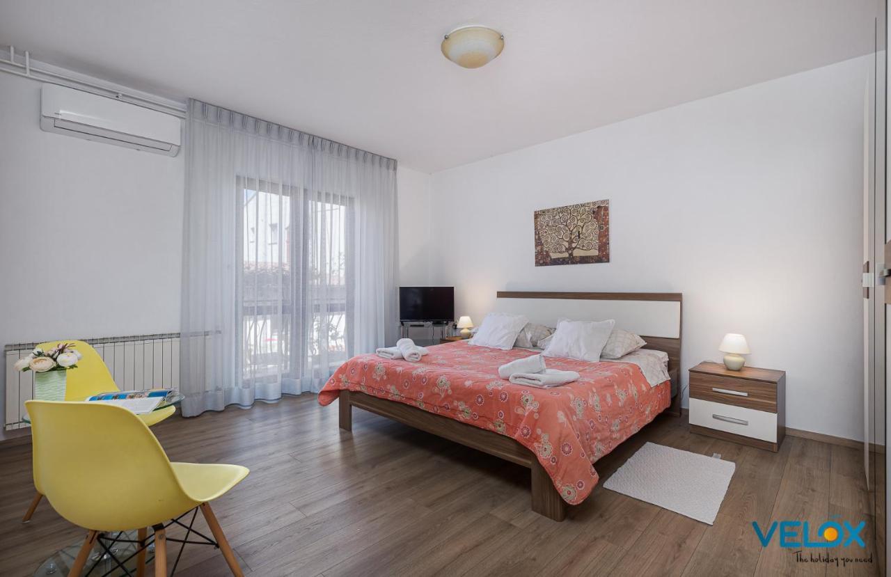 Darko Apartment Porec Bagian luar foto